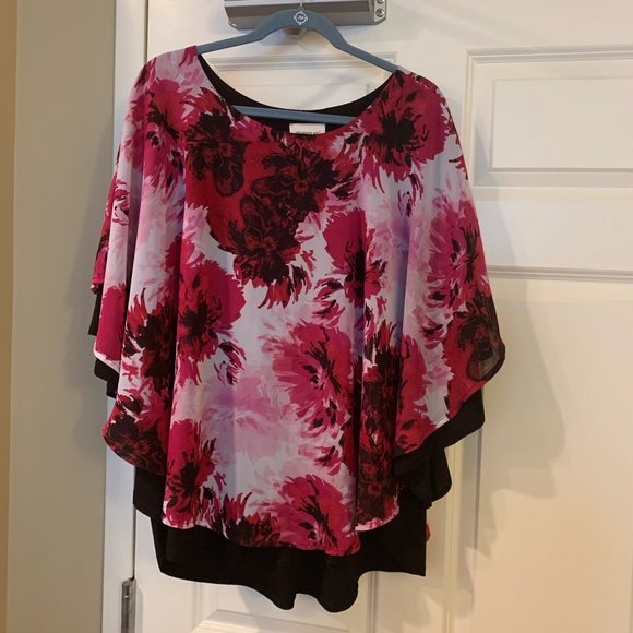 Avenue Tops - Avenue Floral Poncho Style Blouse 18/20